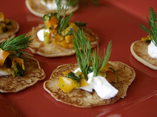 Mlyntsi with bell peppers