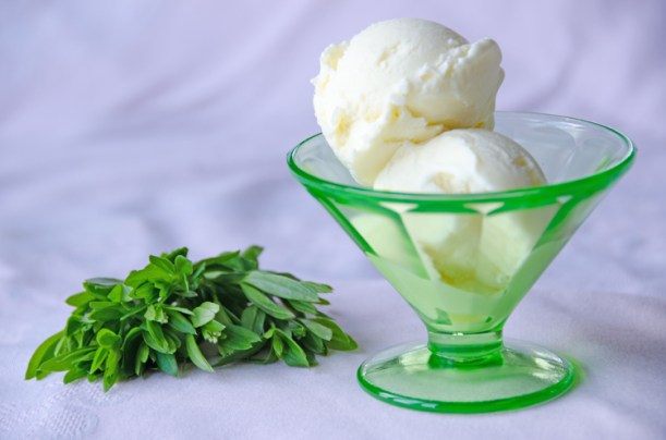 Sweet woodruff ice-cream